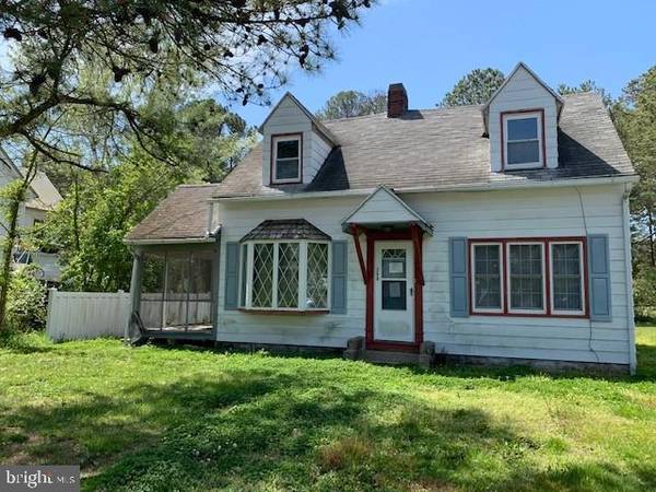 268 S SOMERSET AVE, Crisfield, MD 21817