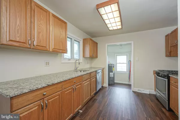 256 I ST Penns Grove, NJ 08069