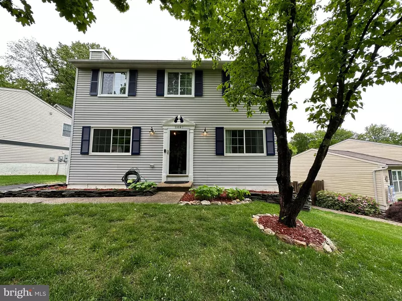 8447 GREAT LAKE LN, Springfield, VA 22153
