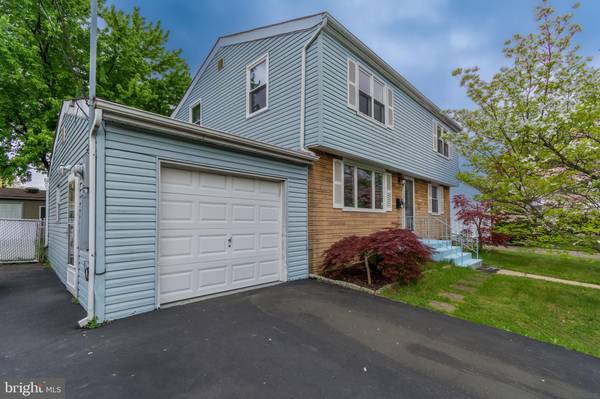 75 LAWRENCE ST, Fords, NJ 08863