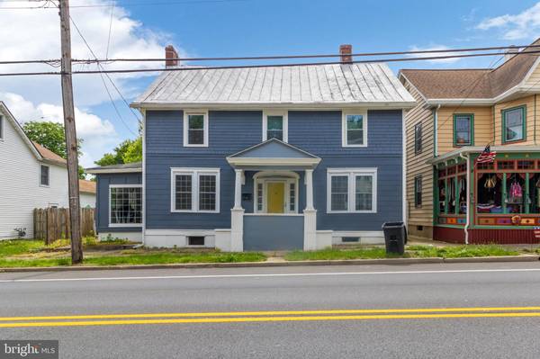 28 HANOVER ST, Pemberton, NJ 08068