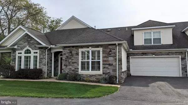 3221 SHELLERS BEND #810, State College, PA 16801