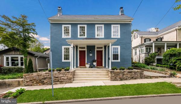 211 E OAKLAND AVE, Doylestown, PA 18901