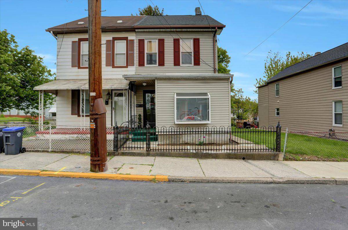 Steelton, PA 17113,256 LINCOLN ST