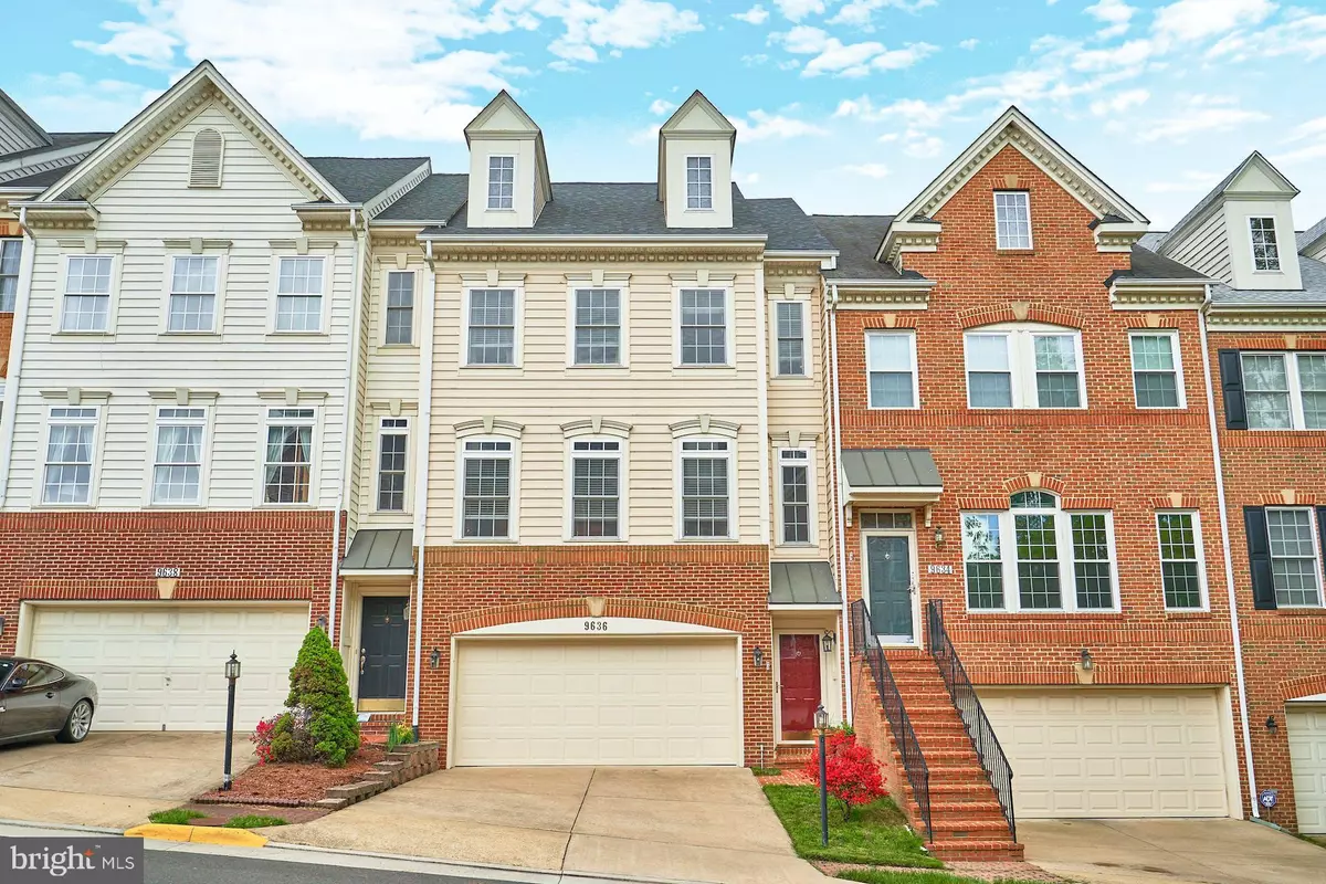 Lorton, VA 22079,9636 POTTERS HILL CIR