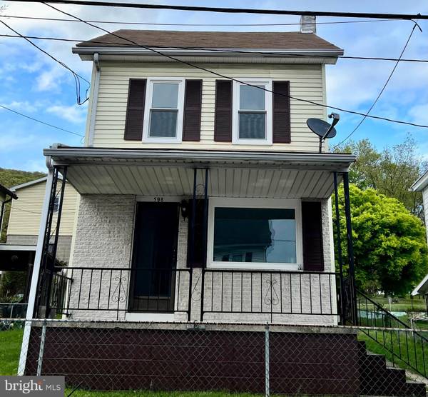 508 POTTSVILLE ST, Lykens, PA 17048