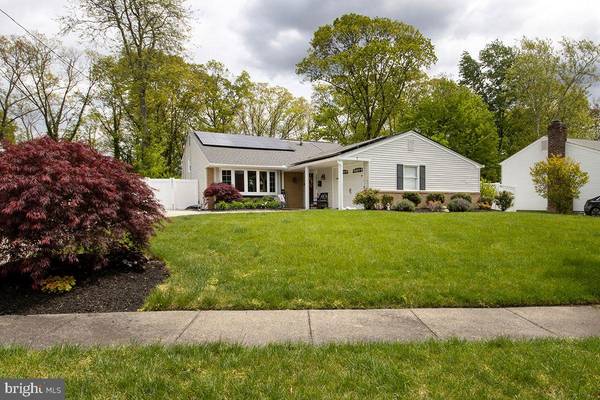 Blackwood, NJ 08012,7 BRADFORD PL