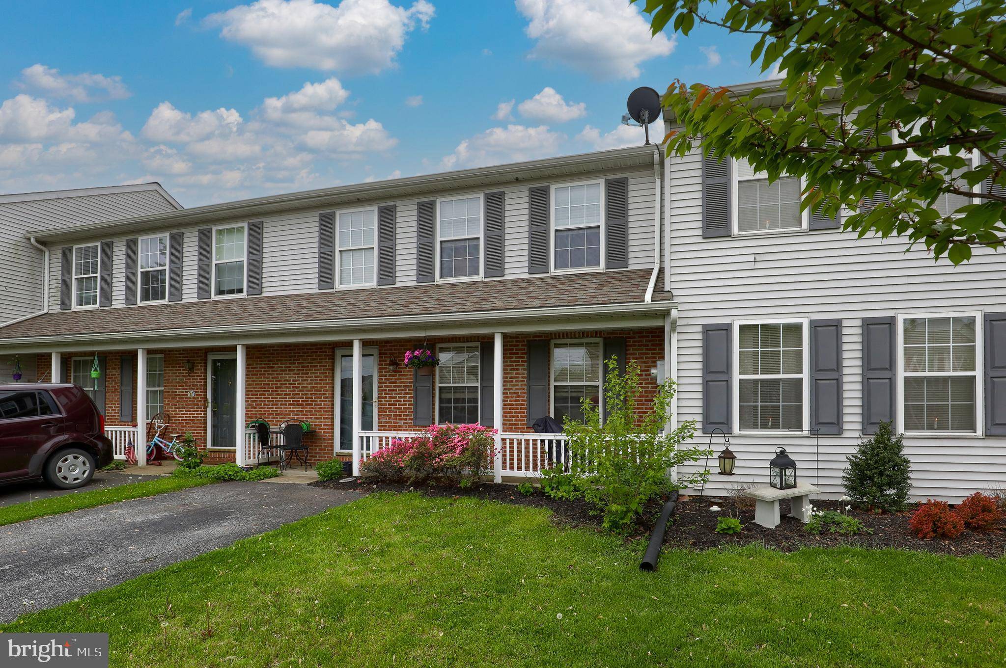 Marietta, PA 17547,14 HAMPSHIRE CT