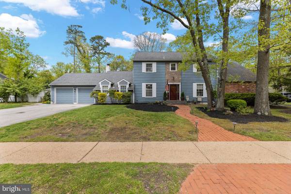 3 HOLLYBROOK WAY, Voorhees, NJ 08043