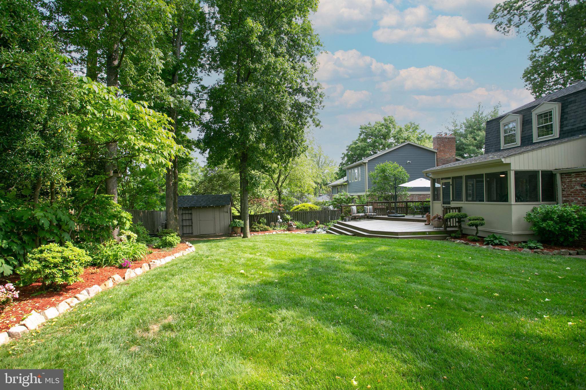 Arlington, VA 22207,3301 N NOTTINGHAM ST