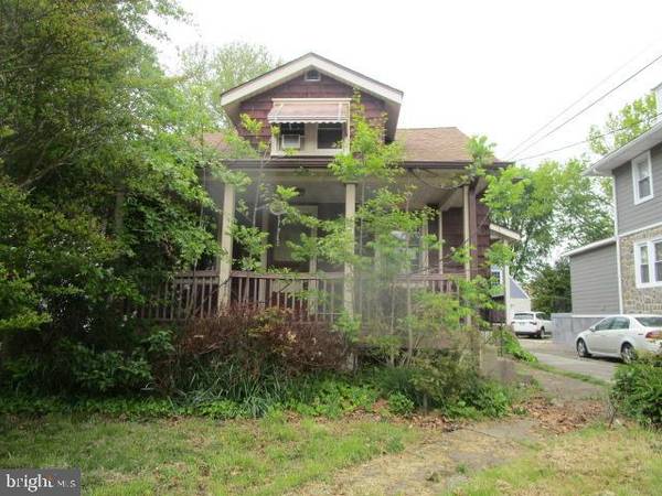 613 10TH AVE, Prospect Park, PA 19076