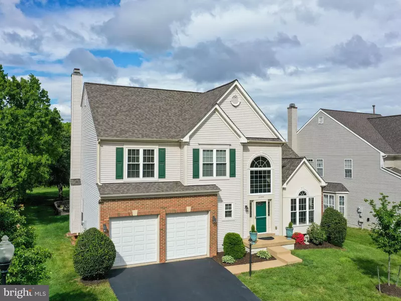 21394 FULTONHAM CIR, Ashburn, VA 20147