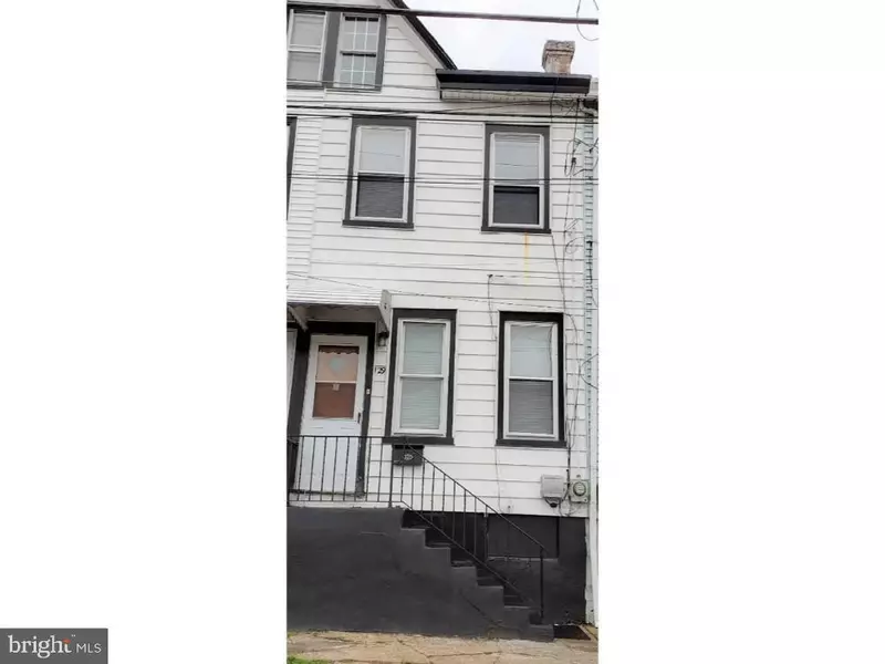 129 TAYLOR ST, Trenton, NJ 08638