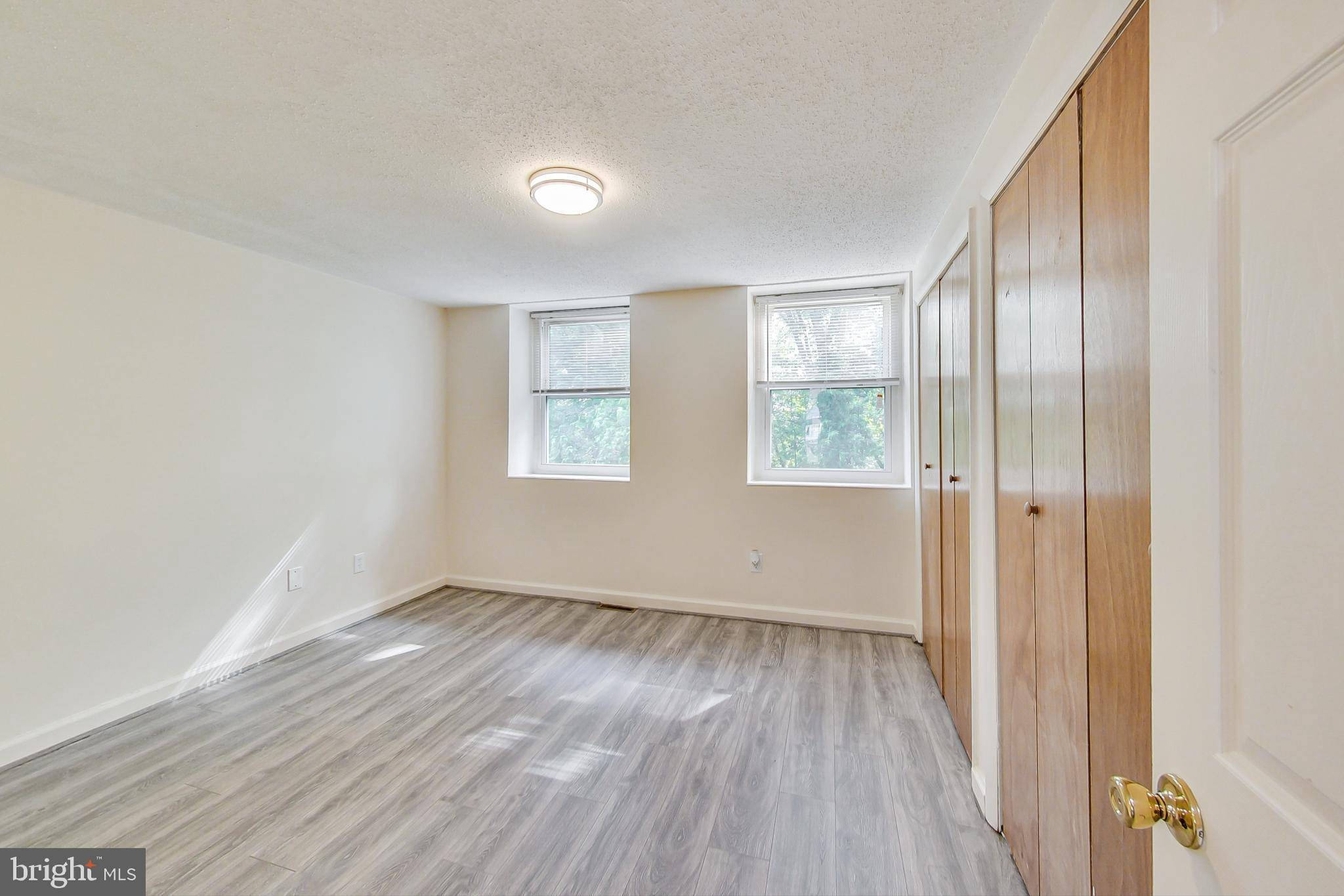 Hyattsville, MD 20785,1835 VILLAGE GREEN DR #W-143