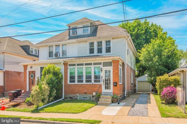 Clifton Heights, PA 19018,216 HOLLY ST