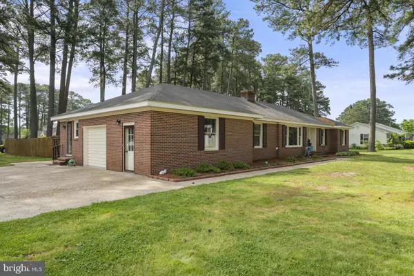 Reedville, VA 22539,213 SUTTON AVE