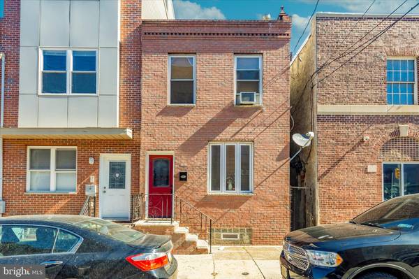 2111 REED ST, Philadelphia, PA 19146