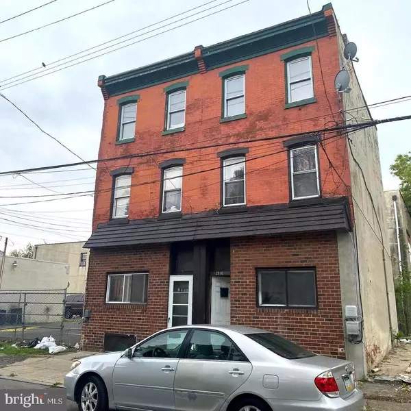 2910 W DAUPHIN ST, Philadelphia, PA 19132