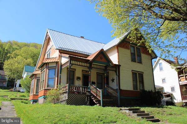 25 PROSPECT AVE, Galeton, PA 16922