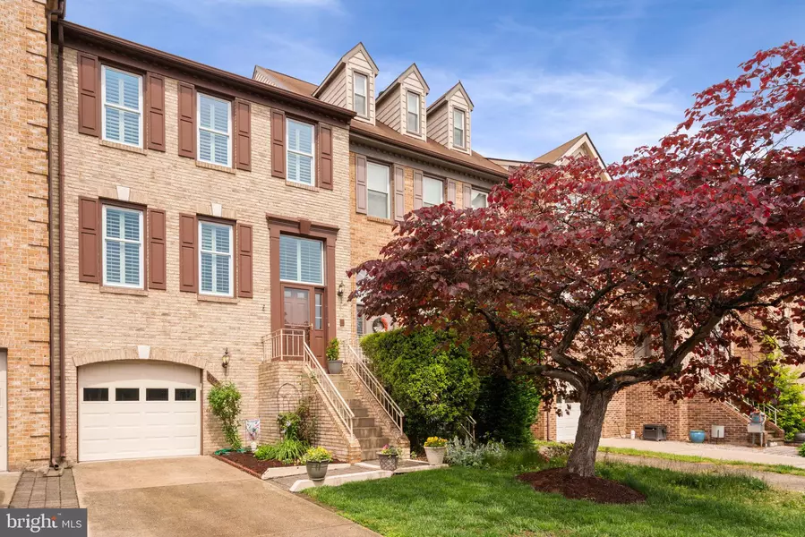 5976 WESCOTT HILLS WAY, Alexandria, VA 22315