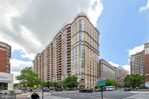 888 N QUINCY ST #604, Arlington, VA 22203