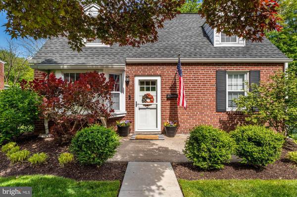 Newtown Square, PA 19073,28 SURREY DR