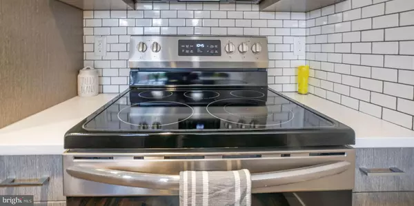 Washington, DC 20002,1111 ORREN ST NE #310