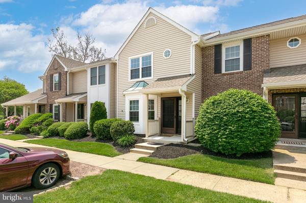 11 WELLINGTON, Hightstown, NJ 08520