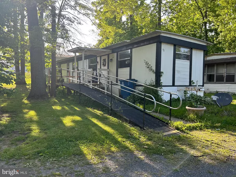 612 RANGE END RD #40, Dillsburg, PA 17019