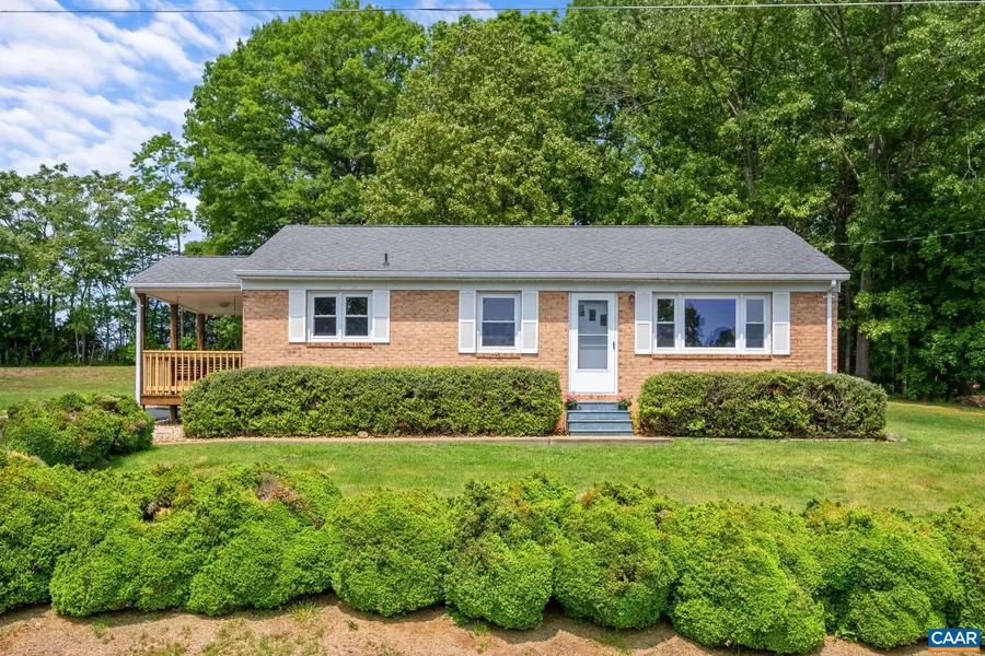 449 LOCUST LN, Ruckersville, VA 22968