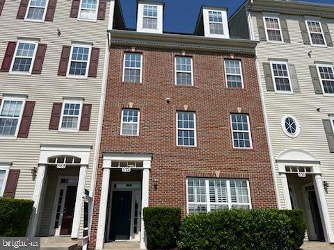 572 ORCHARD RIDGE DR #200, Gaithersburg, MD 20878