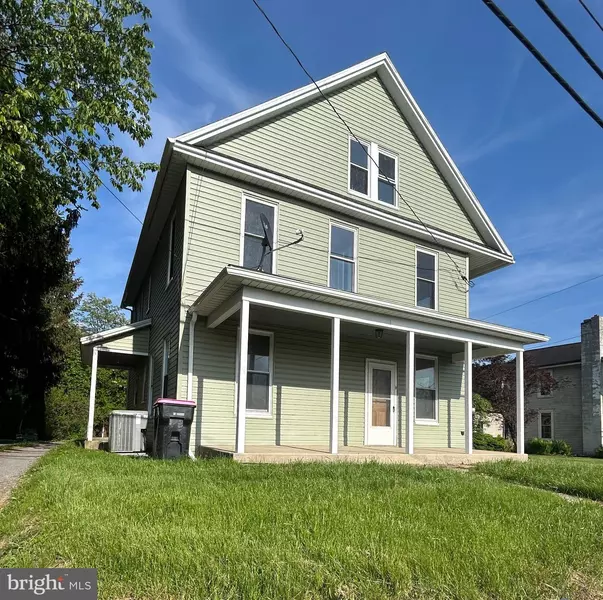 862 N N FRANKLIN STREET, Chambersburg, PA 17201