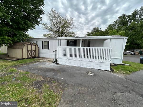 1446 GIBSON RD #D22, Bensalem, PA 19020