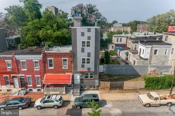 Philadelphia, PA 19133,1013 W NEVADA ST