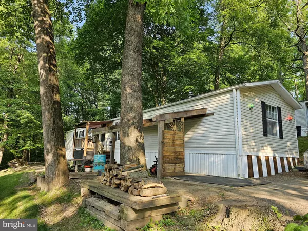 New Providence, PA 17560,506 CEDAR LN