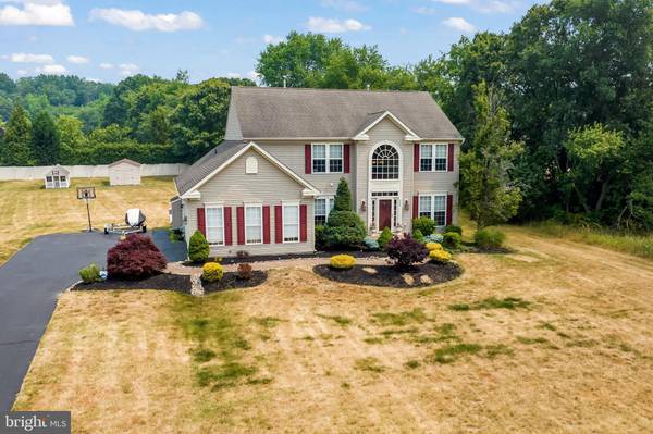 202 LAFAYETTE DR, Mullica Hill, NJ 08062