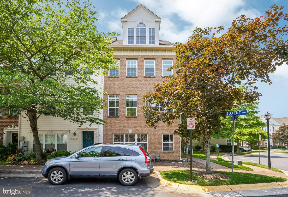 Alexandria, VA 22312,5419 CHEYENNE KNOLL PL