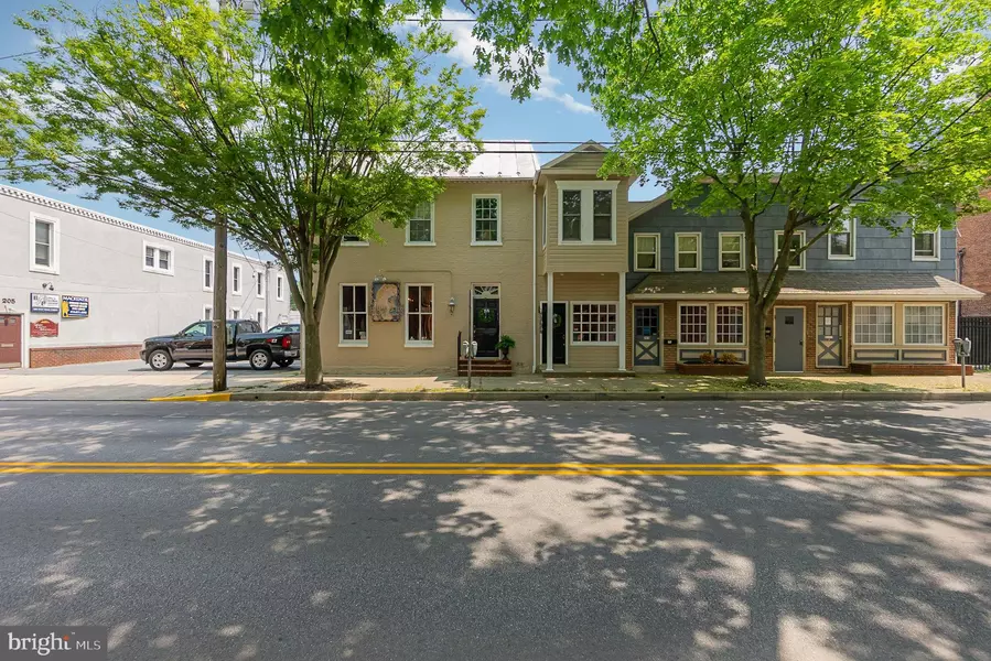 211 E MAIN ST, Westminster, MD 21157