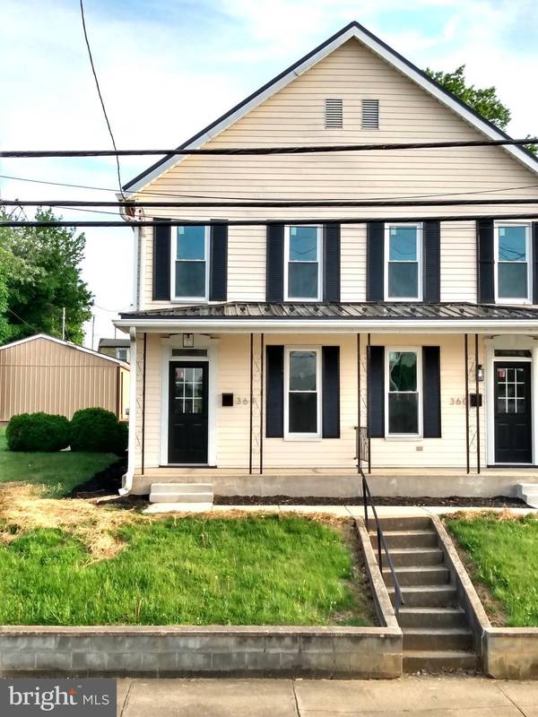 364 E MCKINLEY ST, Chambersburg, PA 17201