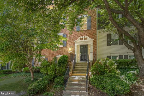 7757 NEW PROVIDENCE DR #62, Falls Church, VA 22042