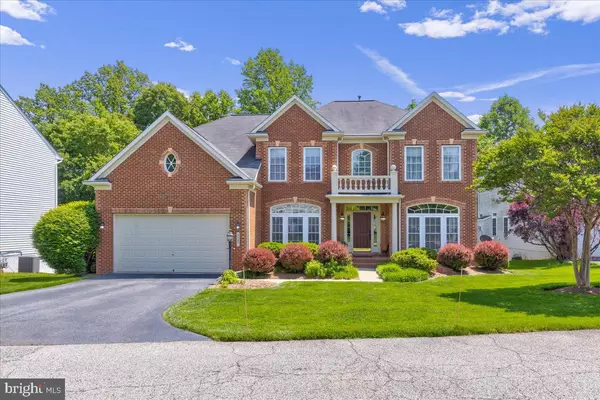 5087 TWINBROOK RUN DR, Fairfax, VA 22032