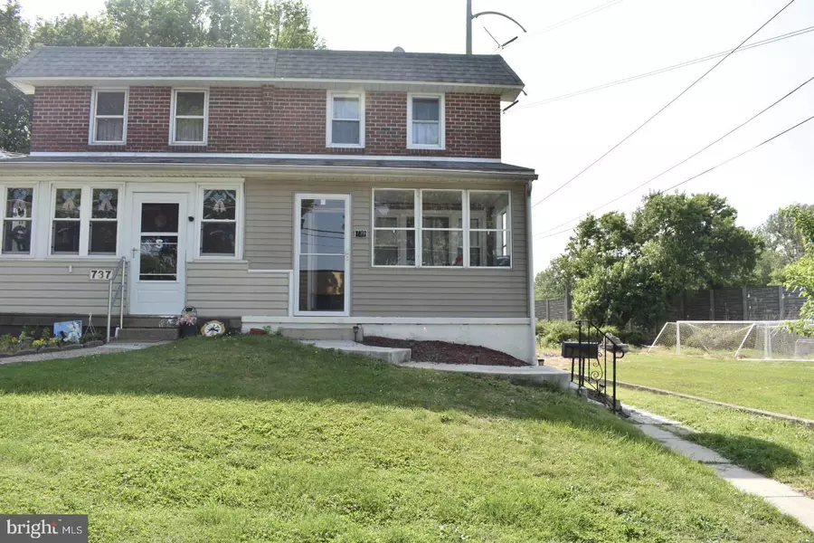 739 JANSEN AVE, Essington, PA 19029