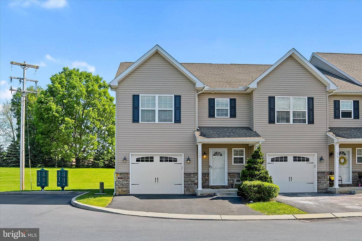 Mechanicsburg, PA 17055,840 SPRING ROCK CT