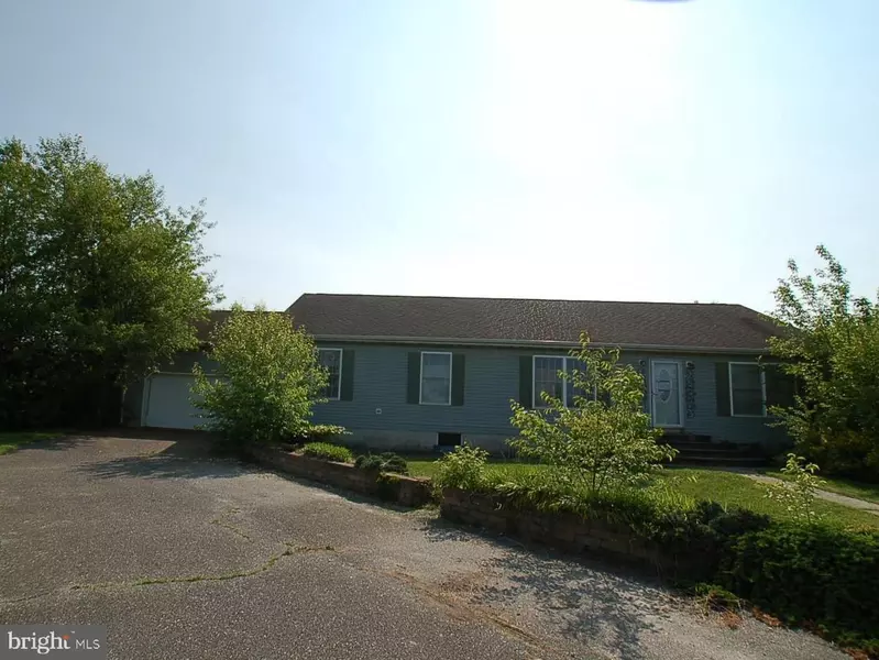 194 GOSHAWK LN, Camden Wyoming, DE 19934