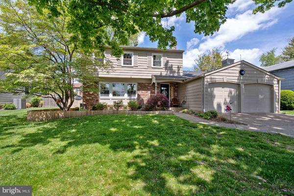 5 GATELY CT, Cherry Hill, NJ 08002