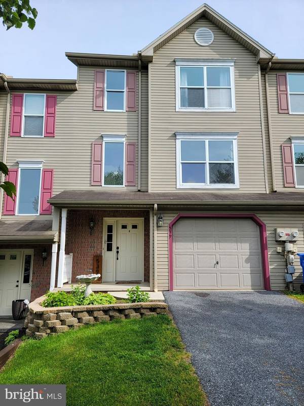 539 SUNDAY DR, Harrisburg, PA 17111