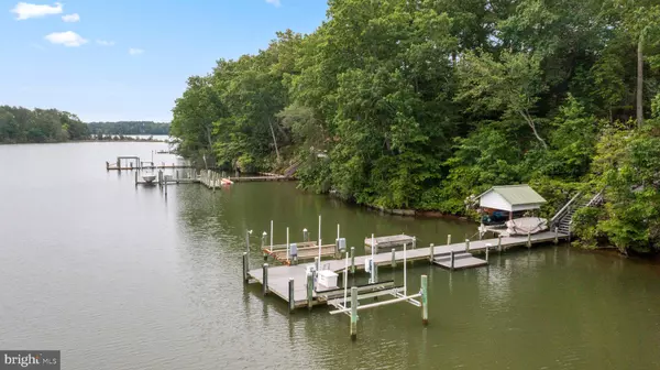 Burgess, VA 22432,35 OVERLOOK LN