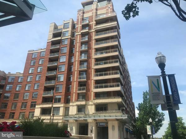 3600 S GLEBE RD #534W, Arlington, VA 22202