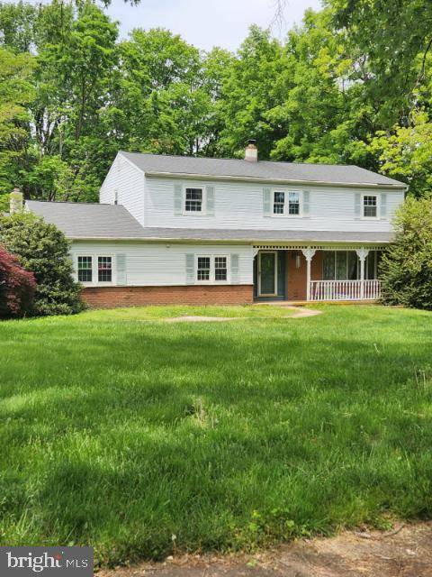 68 SKYLINE DR, Chalfont, PA 18914