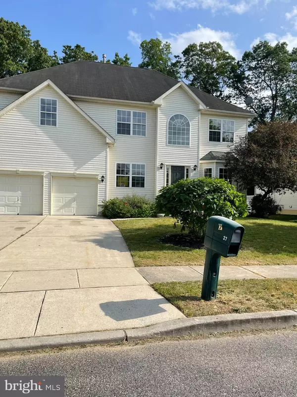 27 DOWNS ST, Clayton, NJ 08312